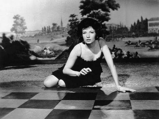 la-notte-aka-the-night-monica-vitti-1961_u-l-ph4qqu0